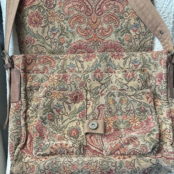 Vintage Fossil Paisley Tapestry Messenger Bag - Picture 4 of 9
